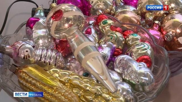 Тренд сезона – ретро: бумажные флажки и стеклянные бусы завоёвывают современные ёлки смотреть онлайн