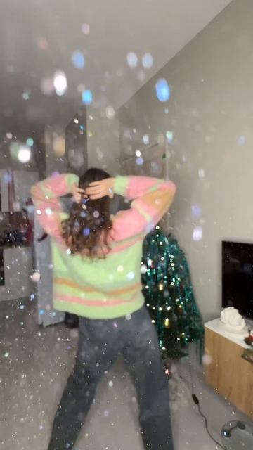 Блесткиииии смотреть онлайн