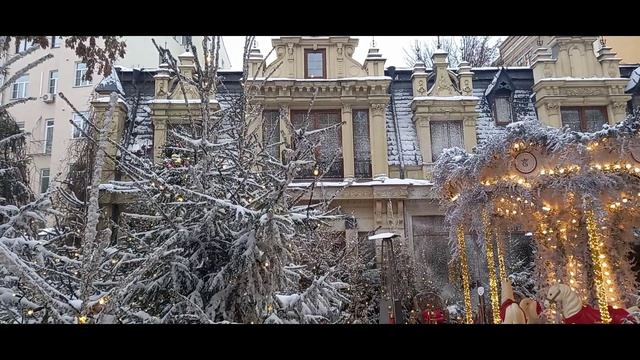 Москва Новогодняя 29.12.2025 г. Трехпрудный переулок смотреть онлайн