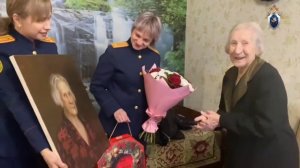 Сотрудники СУ СК России по Пензенской области поздравили ветерана Великой Отечественной войны