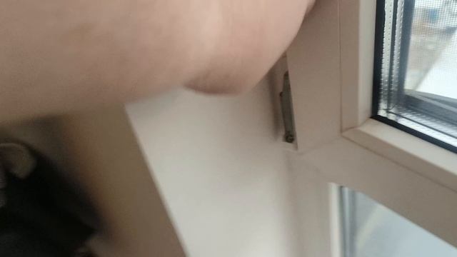 Устранение продуваний у пластиковых окон замена уплотнителя и регулировка