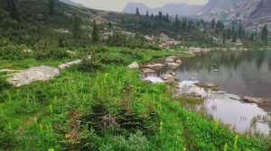 Mateos and Gadmandubs - Tun Up