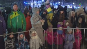 Лесной дружно зажёг главную ёлку