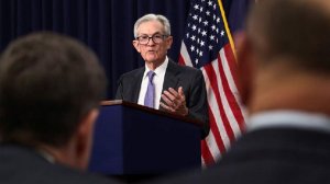 Трамп допустил возможность подачи иска против председателя ФРС Пауэлла