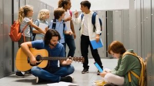 Другу которого не было.....