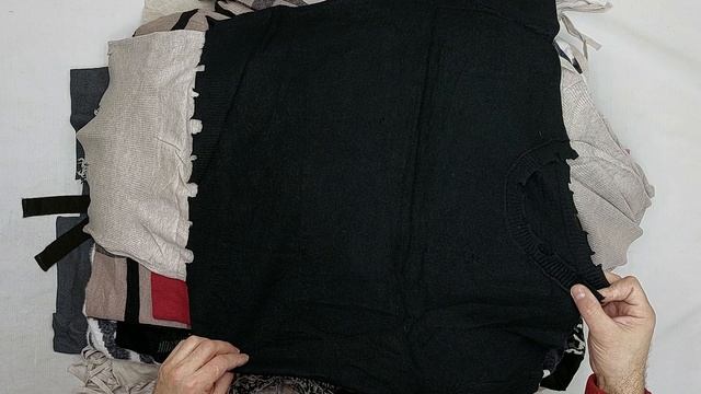 Кардиганы, свитера женские теплые 