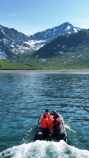 Экспедиция по Северным Курильским островам  путешествие которое дарит чувство первооткрывателя.