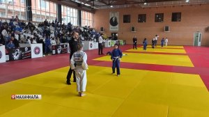 Открытый турнир по дзюдо среди девочек прошел в Махачкале