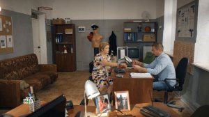 БИМ. Уговаривает взять взятку