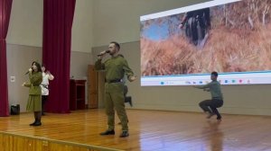 Песню «Журавли» исполняют Кочкарова Саният, Бабалу Керим и Айбазова Самира