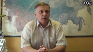 Кого представляет Михаил Хазин.  Валерий Пякин.