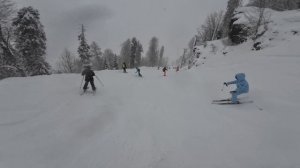 Красная поляна - много снега и людей. Открыл горнолыжный сезон