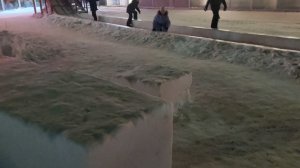 Небольшая зарисовка перед Новым годом 2026: ледяной городок перед ТЦ Академгородка Новосибирска 💙