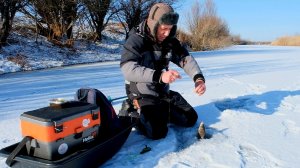 Мой ПЕРВЫЙ ЛЁД в этом году! Рыбалка в Астрахани!