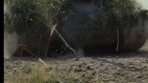 фильм белый тигр часть 3: майор впервые увидел Белого тигра, 1бой , уничтожение русского танка.