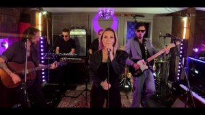 Sing It Live - Stayin' Alive (by Bee Gees)