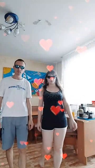 И светит солнце ☀️ смотреть онлайн