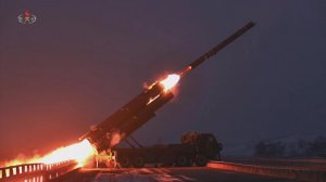 Ким Чен Ын руководит запуском стратегических крылатых ракет большой дальности