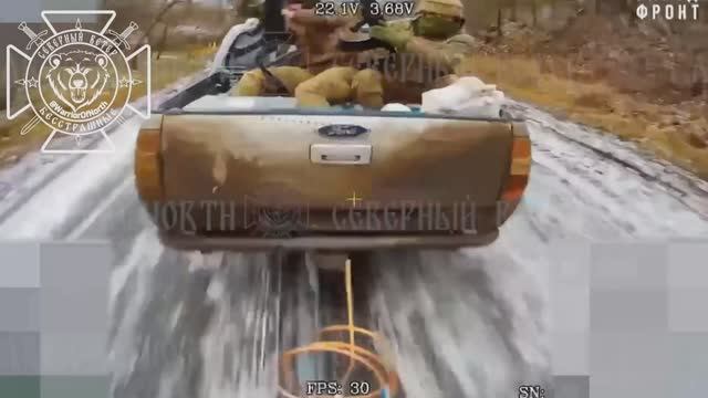 Операторы FPV 34 гв.омсбр уничтожили пикап с ВСУ в Сумской обл. смотреть онлайн