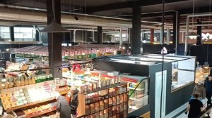 Новый рынок в новогоднем убранстве