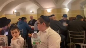 Ефим Шнеерсон читает свои стихи, посвященные памятной встрече