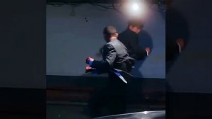 герой старше школ Эдит