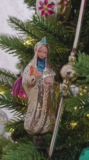 Персонажи сказок на Новогодней елочке 2025-26. Советские стеклянные елочные игрушки.