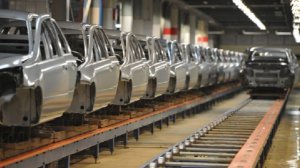 АвтоВАЗ сообщил об изменении цен на Lada в январе