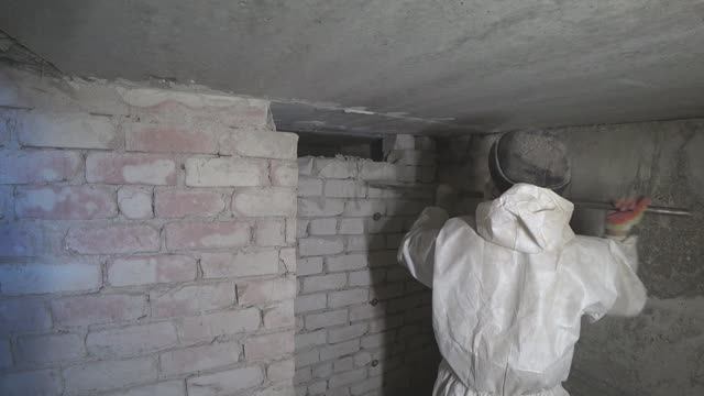 Приводим в порядок недавно купленный гараж смотреть онлайн