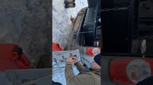 Погрузка мотособаки в Шниву на водоеме