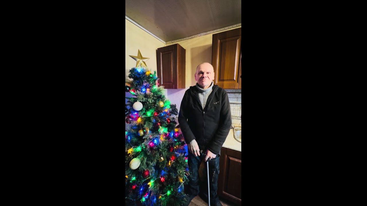 ДЯДЯ ЮРА ПОЗДРАВИЛ ПОДПИСЧИКОВ С НАСТУПАЮЩИМ НОВЫМ ГОДОМ 2026 смотреть онлайн