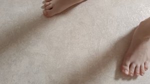 по полу ходить уже не модно 😂