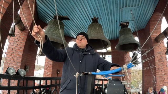 Колокольный звон, Максим Полубнев. Колокольня храма Александра Невского (Псков), 9.01.2025 смотреть онлайн