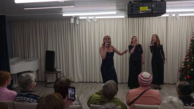 11. Мама (Королева)