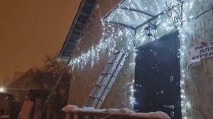 Гирлянда уличная бахрома 50+50 метров, монтаж.