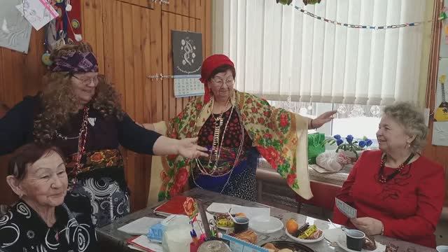 ЮБИЛЕЙНЫЙ ДЕНЬ РОЖДЕНИЯ у СВЕТЛАНЫ // УРАЛ село смотреть онлайн