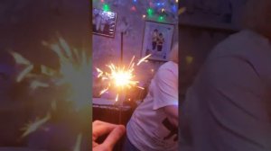 С НОВЫМ ГОДОМ ДО НОВОГО ГОДА ЧУТЬ ЧУТЬ ОСТАЛОСЬ ПОДОЖДИТЕ