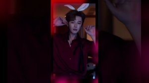 峰峰疯了Фэнфэн.