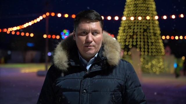 Евгений Молодняков поздравил с Новым годом смотреть онлайн