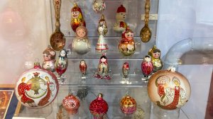 Антиквар советует забайкальцам беречь новогодние игрушки