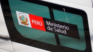 Один человек погиб и еще 30 пострадали при столкновении двух поездов в Перу