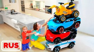 Влад и Никита катаются на волшебных машинках.