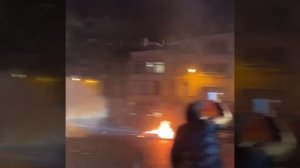 Обстановка в Европе: на улицах стреляют фейерверки, а европейцы собирают подарки и отмечают Новый