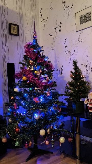 С наступающим Новым Годом 🎄! смотреть онлайн