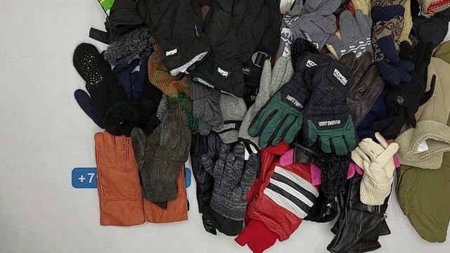 Фото лота №41011 по запросу Перчатки оптом