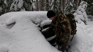 ЗАТОПИЛ ПЕЧКУ В ЛЕСНОМ ДОМИКЕ И ПРОВЁЛ ЭЛЕКТРИЧЕСТВО 220 В небольшие доделки в домике!