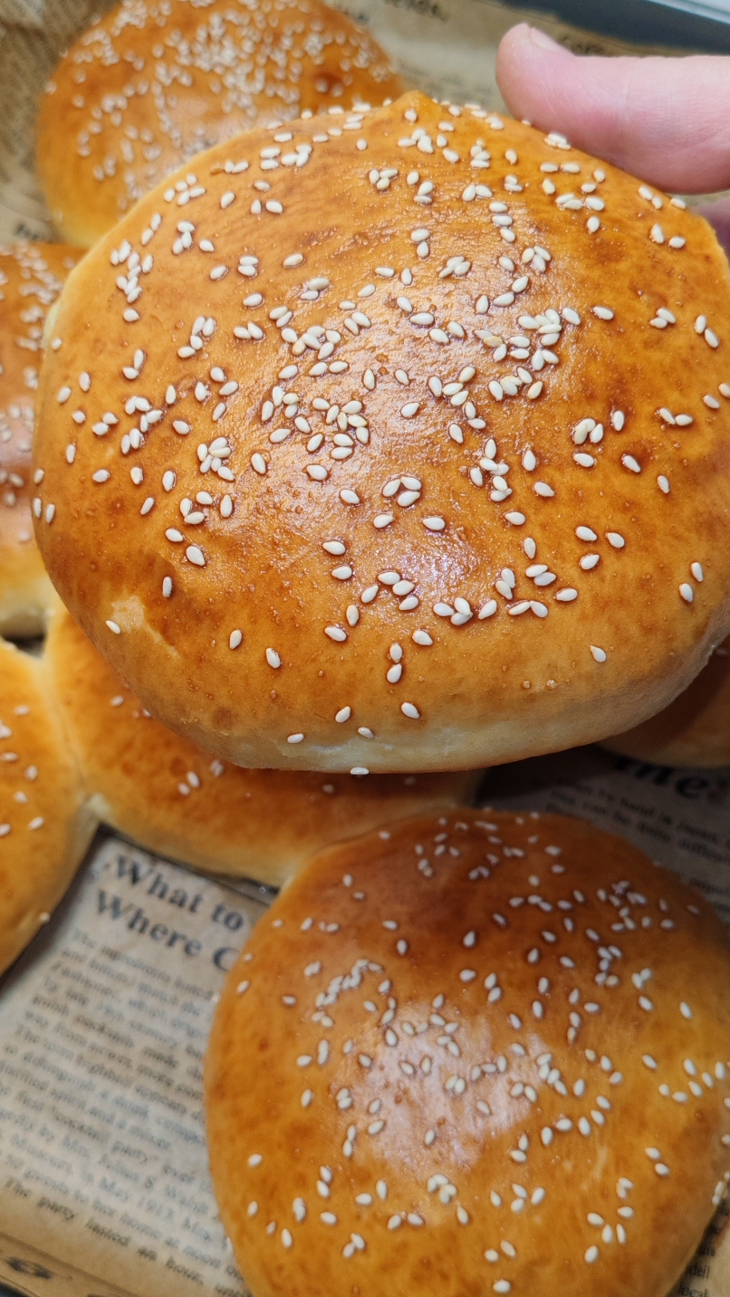 Булочки для бургеров! смотреть онлайн