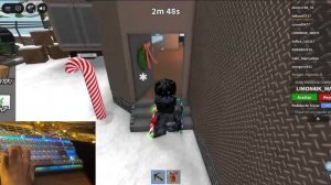 ИГРАЮ В ММ2 С КЛАВИАТУРЫ?!?! С НАСТУПАЮЩИМ!!! *сложнааа*🎅❄️🎄