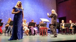 Ольга Терентьева исполняет чардаш Розалинды. Оркестр «Мастера России». Дирижёр — Валерий Петров