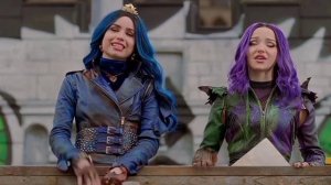 нарезки из фильма Descendants 3